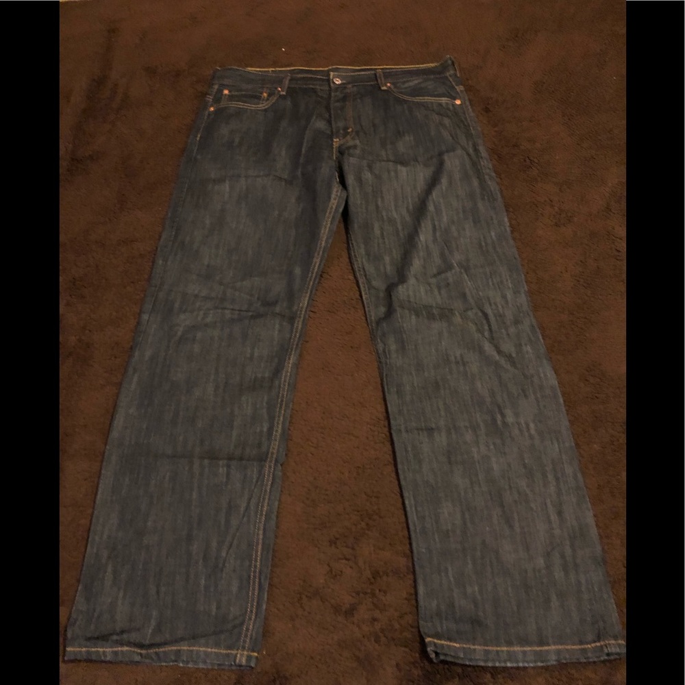 SOLD! SOLD! Levis 569 loose straight leg  36x34